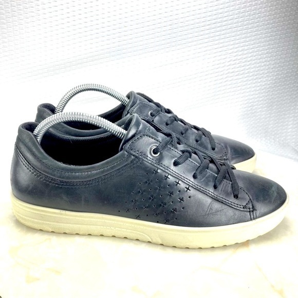 Ecco Soft City Women’s Black Leather Sneakers (size 9) - Picture 1 of 9